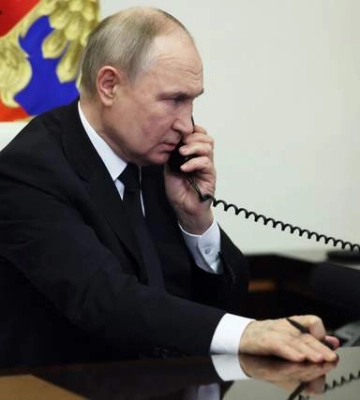 Путін телефонував кільком лідерам перед зустріччю Трампа і Зеленського, – The Guardian
