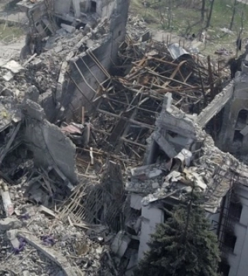 Російському генералу оголосили підозру за бомбардування Маріуполя