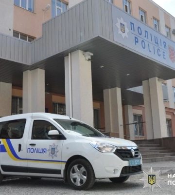 На Дніпропетровщині поліція застрелила чоловіка, який поранив п&#039;ятьох людей ножем