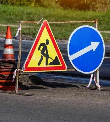 У Рівному та Квасилові тимчасові ускладнення руху через дорожні роботи