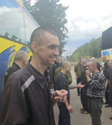 Обмін полоненими у День Незалежності: повернулися вісім жителів Дніпропетровщини