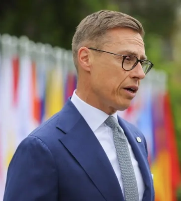 Стубб на прикладі США пояснив вимогу РФ до України відмовитись від Донбасу