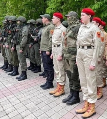 ГУР назвало россиян, которые готовят похищенных украинских детей в армию РФ