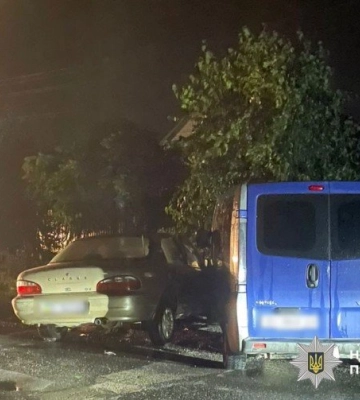 Під Кременчуком сталася ДТП за участю чотирьох авто: є постраждала