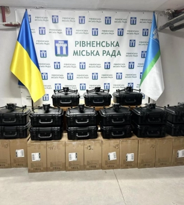 Рівненська громада передала військовим 47 сучасних безпілотників Mavic 3T