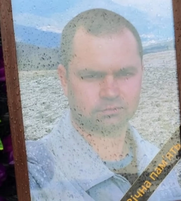 В Ірпені попрощалися із воїном Романом Ковзалом, який загинув на Сумщині