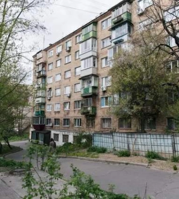 У панельці чи хрущовці: які квартири в Києві коштують дешевше
