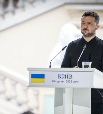 Зеленский: Украина стремится ежемесячно получать от союзников $1 млрд на закупку американского оружия Зеленский: Украина стремится ежемесячно получать от союзников $1 млрд на закупку американского оружия