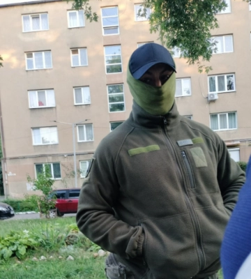 В Ужгороді невідомі в масках викрали колишнього поліцейського Івана Белецького