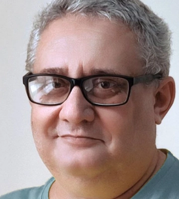 Президент відзначив проректора ХНТУ державною нагородою