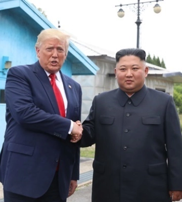 Трамп: З нетерпінням чекаю зустрічі з Кім Чен Ином
