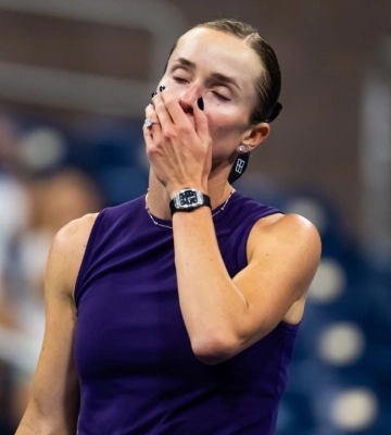 Свитолина проиграла на старте US Open и сломала свою ракетку Свитолина проиграла на старте US Open и сломала свою ракетку