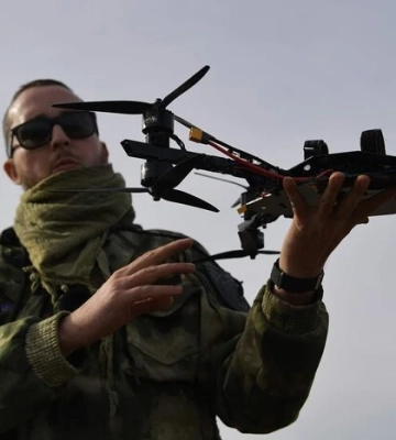 Російські дрони атакують трасу Херсон-Миколаїв: ОВА звернулася до водіїв