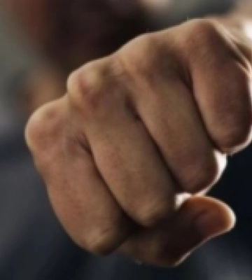 У Іваничах чоловіка оштрафували за побиття односельця