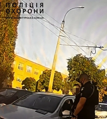 У Черкасах за допомогою тривожної кнопки зупинили п’яного водія