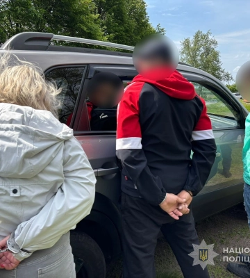На Сумщині отримала ще одну підозру «сваха», яка організувала схему фіктивнх шлюбів для ухилянтів