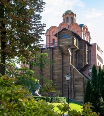 До Дня Незалежності України  у Києві заплановано 12 безкоштовних екскурсій: як потрапити