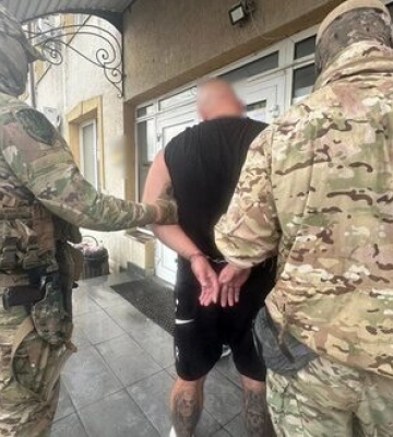 &quot;Повний пакет послуг&quot; за $15-20 тис. з людини: ліквідовано канал незаконного переправлення осіб за кордон на Львівщині, - ДПСУ. ФОТОрепортаж