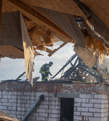 На Сумщині через ранковий удар рф троє поранених, частина жителів без світла, є перебої зі зв&amp;apos;язком