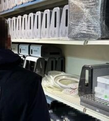 Підприємця з Полтавщини підозрюють у незаконній поставці медичного обладнання в РФ: його розшукують