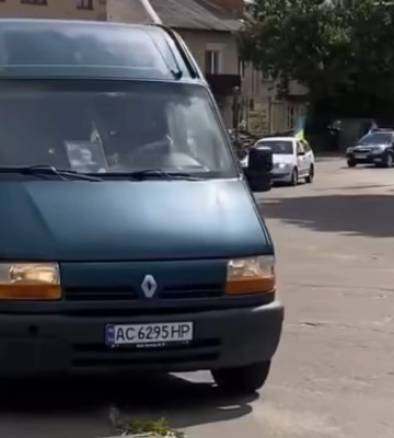 Серце зупинилося внаслідок важких поранень: на Волині прощаються із Героєм Андрієм Манойлом