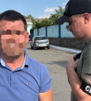 В Киевской области директор госпредприятия требовал ежемесячные «откаты» за пошив формы для ВСУ