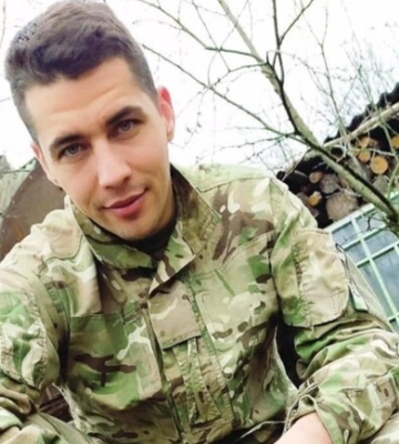 На Дніпропетровщині лікують військового, який з перерізаним горлом пʼять діб повз до українських позицій після полону РФ