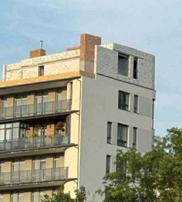 У Львові власниця квартири надбудувала ще один поверх
