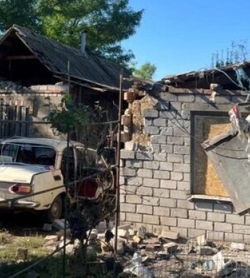Понад 40 атак на два райони Дніпропетровщини, є постраждала