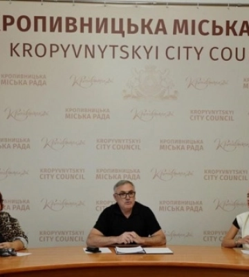 У Кропивницькому приберуть усі рекламні конструкції на ділянці безбар&#039;єрного маршруту