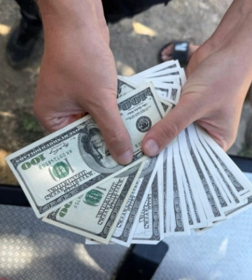 В Одесской области разоблачили пограничника, который за $3000 продавал «футбольные туры» для уклонистов