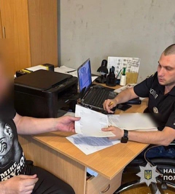 У Дніпрі за замах на вбивство судитимуть містянина, який з ножем напав на комунальника