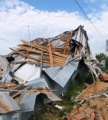 Обстріли Харківщини: постраждали троє людей, є пошкодження у восьми населених пунктах