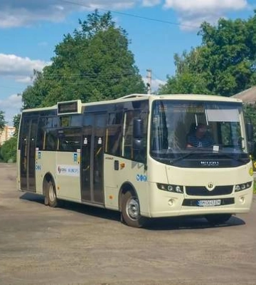 Корейці придбали для Сумщини українські автобуси: які саме
