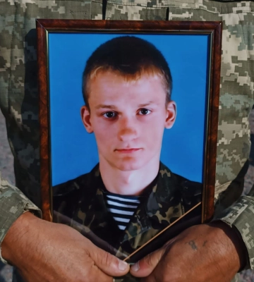 У Сумах попрощалися із захисником Олексієм Колієнком