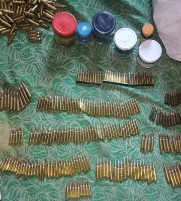 Снайперська гвинтівка, карабіни, автомат та набої - двох жителів Львівщини судитимуть за зберігання зброї