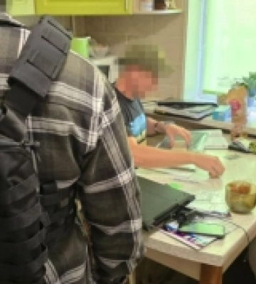 СБУ затримала агента ФСБ, який наводив російські ракети на об&#039;єкти Сил оборони у п&#039;яти областях України