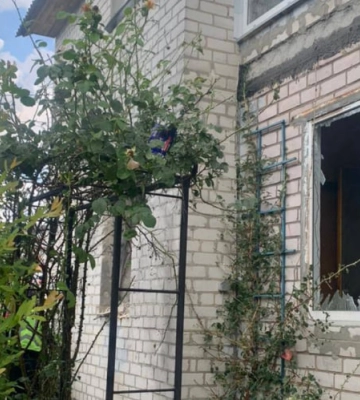 Удар дронів по Чернігову: двоє постраждалих