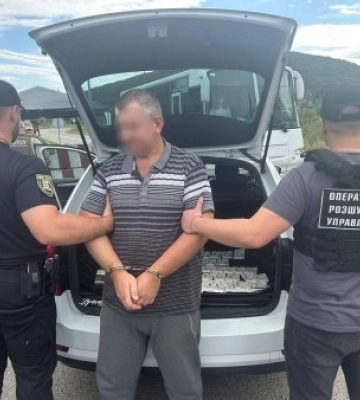 На українсько-словацькому кордоні затримали переправника з ухилянтами