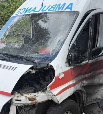 Российский дрон атаковал автомобиль скорой помощи