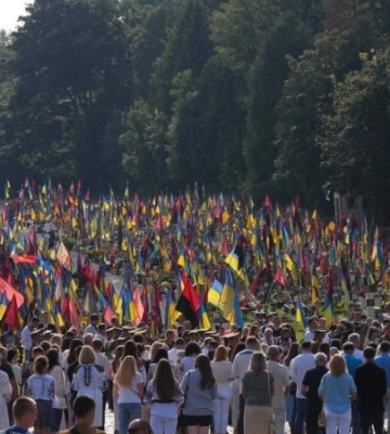 Львівщина вшанує полеглих Героїв у День Незалежності