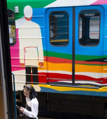 У київському метро запустили артпоїзд, присвячений Казимиру Малевичу