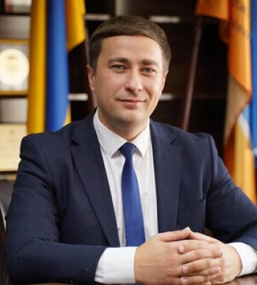 Ексміністр агрополітика Лещенко на момент оборудки з землею ДГ &quot;Дніпро&quot; записав на сестру квартиру в Києві