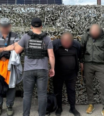 На Закарпатті затримали львів’янина, який переправляв військовозобов’язаних за кордон