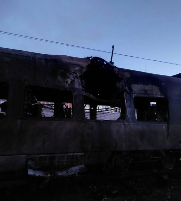 Потяги затримуються, бо окупанти пошкодили залізницю