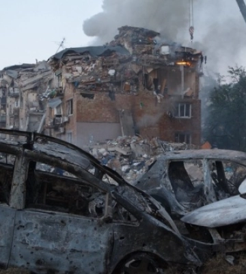 У Києві внаслідок російського удару загинули восьмеро людей - Зеленський