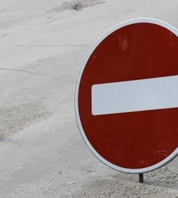 У Києві частково обмежено рух транспорту через обстріл РФ: перелік вулиць