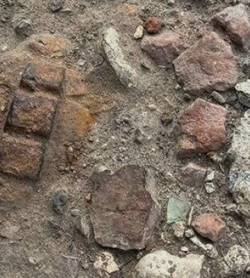 У Львові біля зупинки транспорту знайшли гранату Ф-1