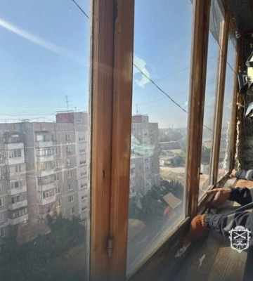 У Запоріжжі внаслідок ранкової атаки РФ пошкоджені багатоповерхівки та підприємство