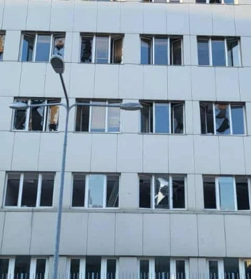 Через обстріл Києва 28 серпня пошкоджений центр &quot;ЯМаріуполь&quot;